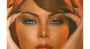 كيف تحصلين على بشرة ببريق النجوم دون المبالغة؟