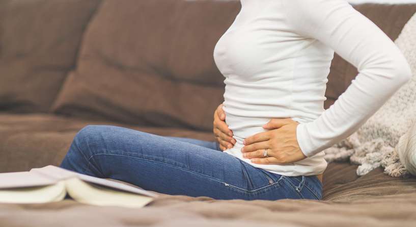 اكتشفي اسباب وأعراض التهاب الخياطة بعد الولادة الطبيعية!