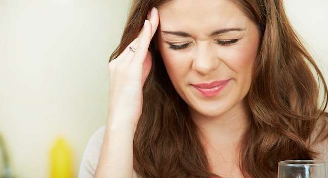 أمور غريبة لن تصدقي أنّها تسبب الصداع