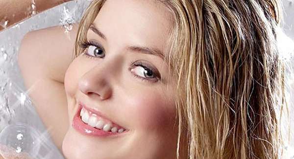 5 أخطاء ترتكبيتها أثناء الإستحمام