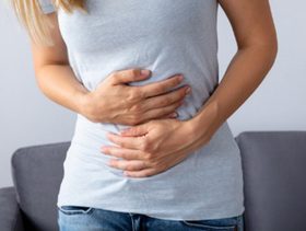 ما اسباب نبض اسفل البطن في الشهر الاول من الحمل؟