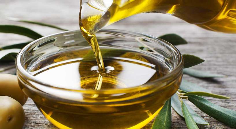 فوائد زيت الزيتون على الريق