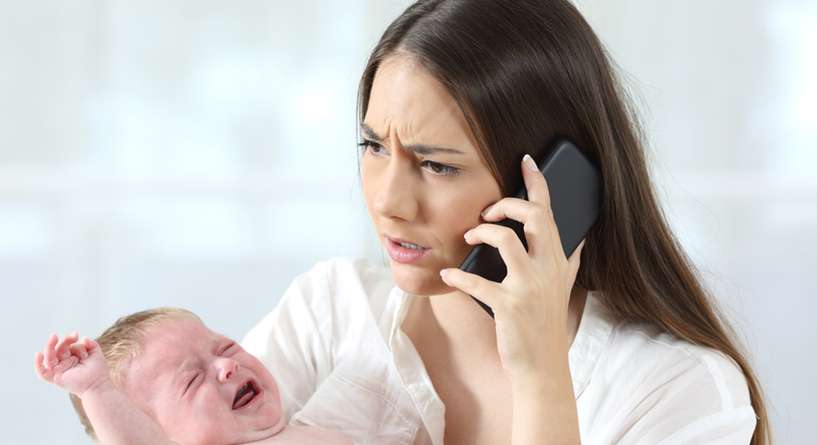 ابراج الامهات الاكثر قلقا على اطفالهن