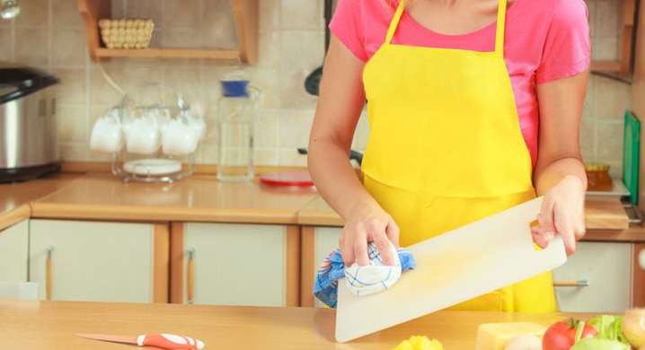 اضرار استخدام ألواح التقطيع البلاستيكية