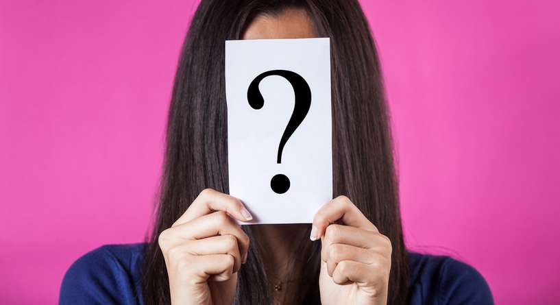 تحليل الشخصية من خلال المرأة الأكبر سناً في الصورة