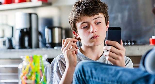 Person, Human, Mobile Phone
