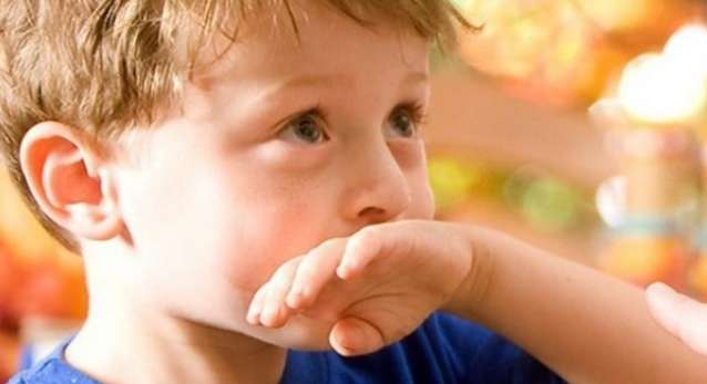 رائحة الفم عند الاطفال