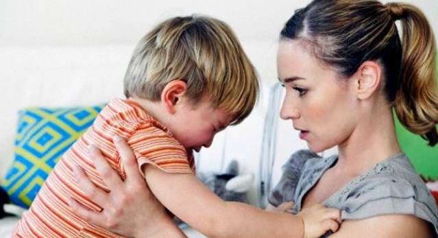 التعامل مع الطفل العدواني