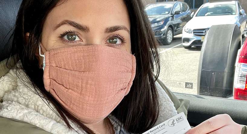 تجربة حامل حصلت على لقاح كورونا وهي الشهر في السابع من الحمل