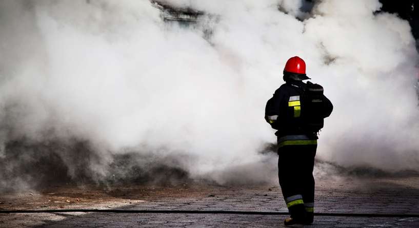 كيفية التصرف اثناء نشوب حريق في مكان عام