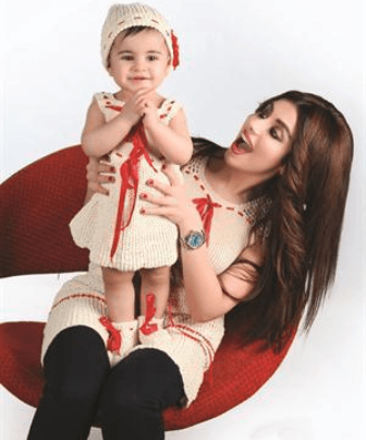 صور حليمة بولند الاولى مع ابنتها