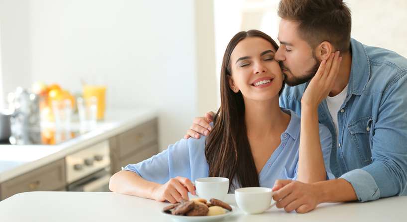 افعال يومية بسيطة تقوي علاقتك بزوجك
