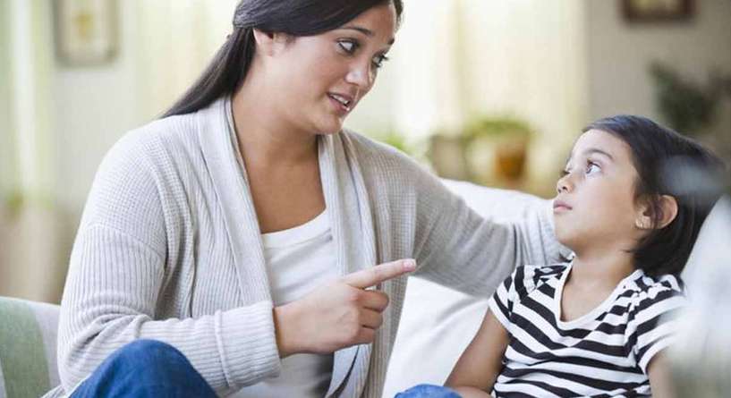 اخطاء ترتكبها الام في تعليم طفلها الانضباط وكيفية تفاديها