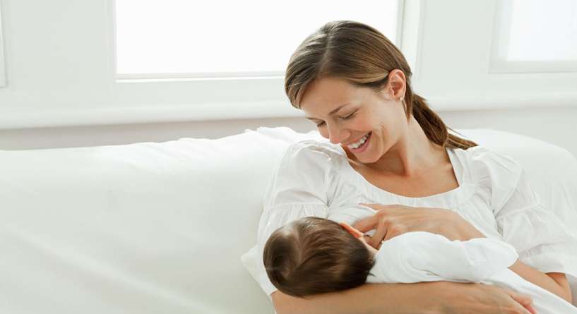 4 فواكهة وخضار تدرّ حليب الام، ما هي؟