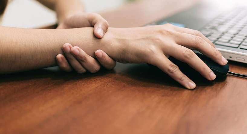 اسباب رعشة اليد