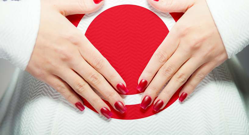 إختبار لون الدورة الشهرية وما يكشفه عن الصحة