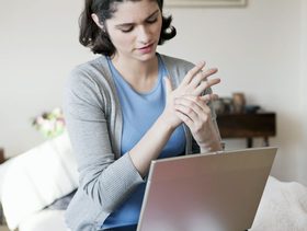 اعراض التهاب المفاصل الروماتويدي