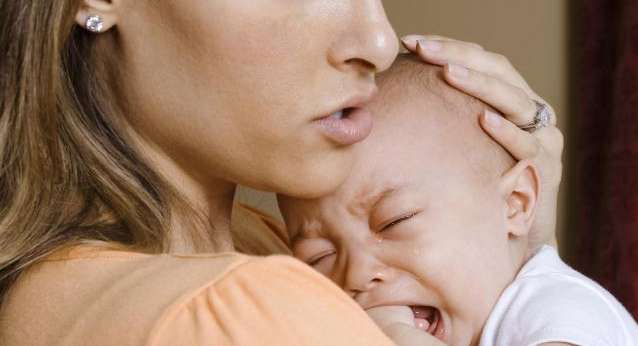 طرق علاج المغص عند الرضع