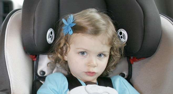 أمر ضروري في كرسي السيارة على كل والدين معرفته
