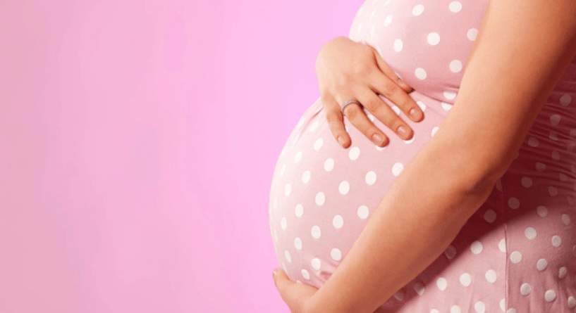 متى يتغير لون الحلمتين في الحمل