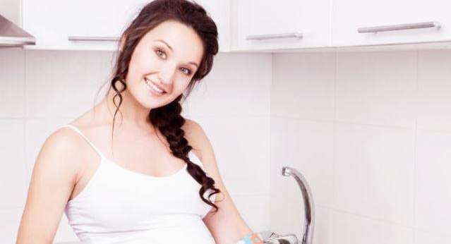 خطوات العناية بالنظافة للحامل