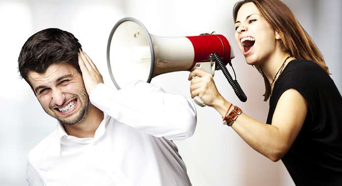 أمور لا يجب قولها للزوج حسب برجه