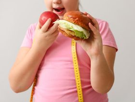 كيفية التعامل مع الطفل السمين