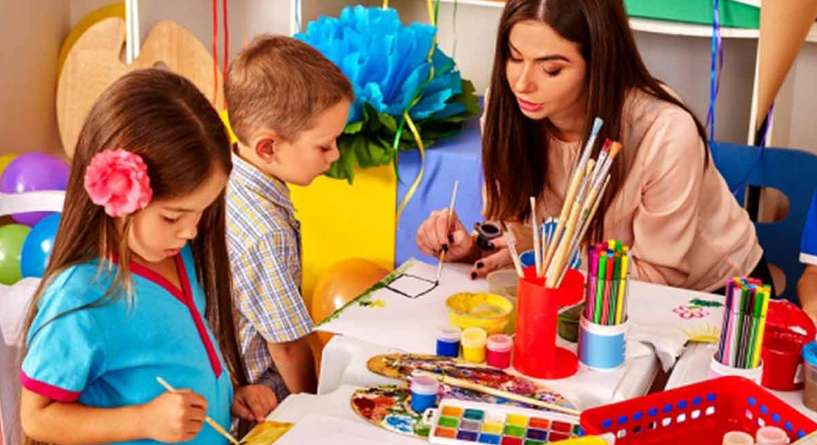 حيل سهلة تحتاجها الام مع اطفالها