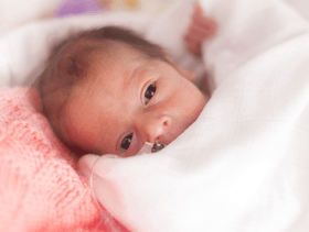 معلومات عن الاطفال الخدج في الشهر الثامن