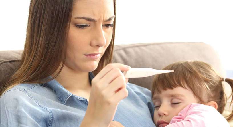 تأثير خوف الام وقلقها على الطفل