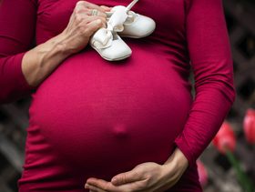 علامات الولادة قبل يومين