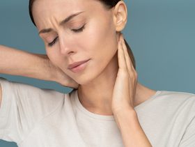 الفرق بين ألم الأعصاب وآلام العضلات