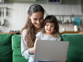 تحسين اللغة عند طفلك الصغير