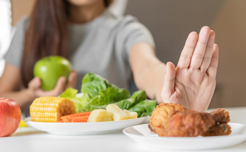 الاكل الممنوع لتجنّب ظهور حب الشباب قبل الزفاف